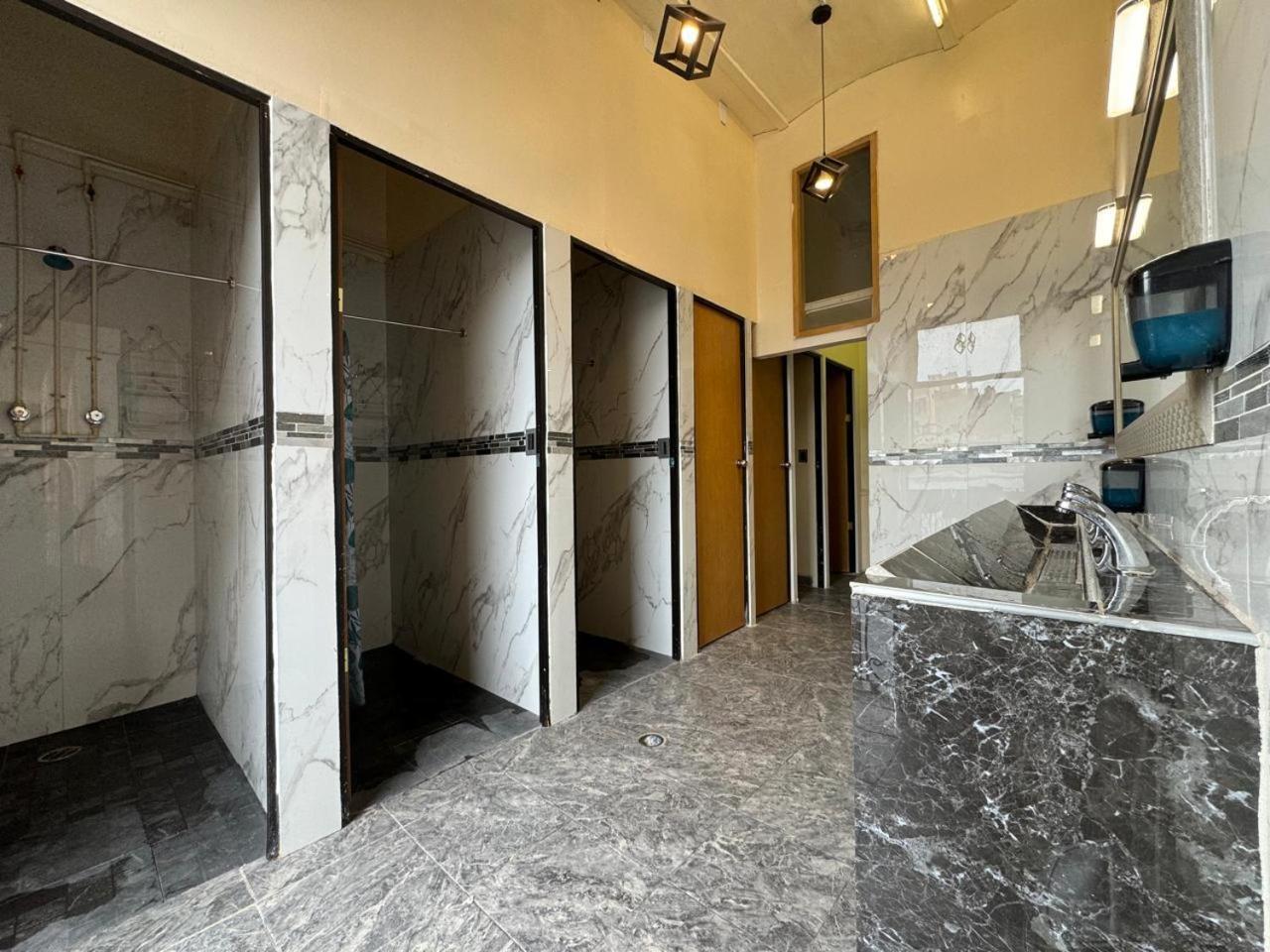 Rooms Zocalo Mexico City Bilik gambar